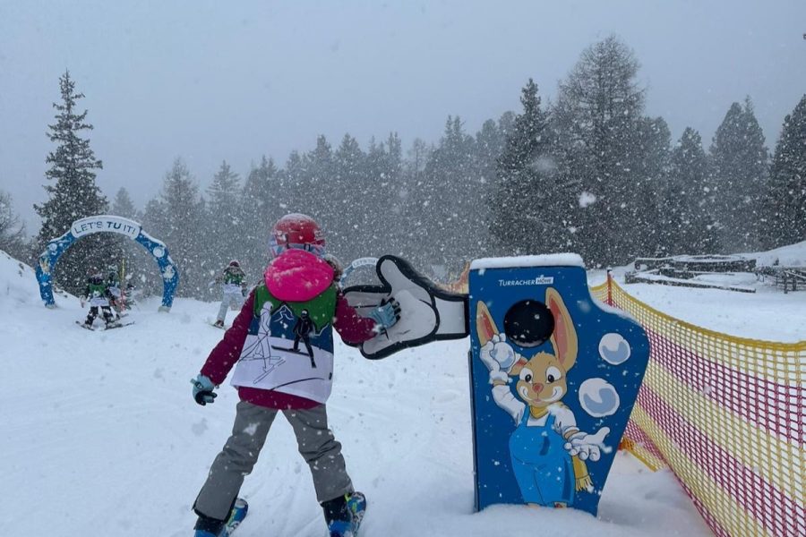 b5a0a0e1-b036-4a5c-ae85-e2352a26b0a1 2